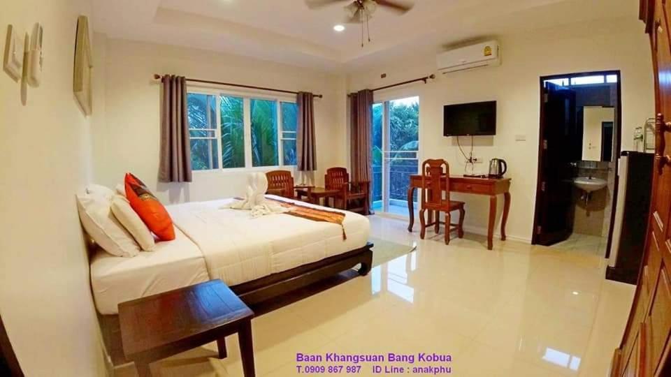 Baan Glangsuan Bang Kobua Hotel Bang Chak Quarto foto